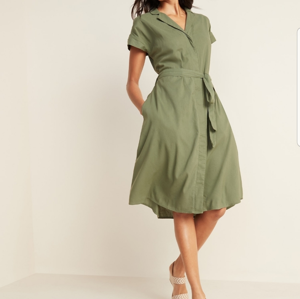 Old  Navy Waist Defined  Tie-Belt Shirt Dress